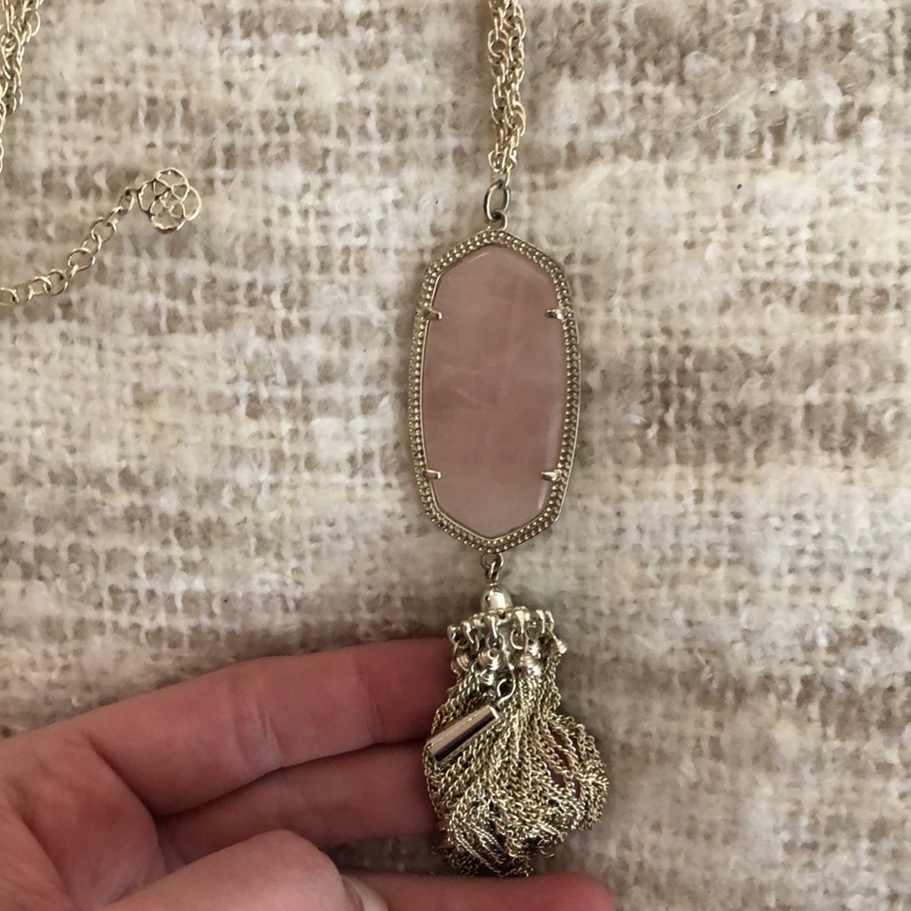 Kendra Scott Rayne Necklace in Rose Quartz - Picture 3 of 4